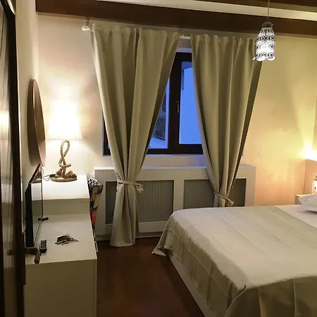 View Apartment *